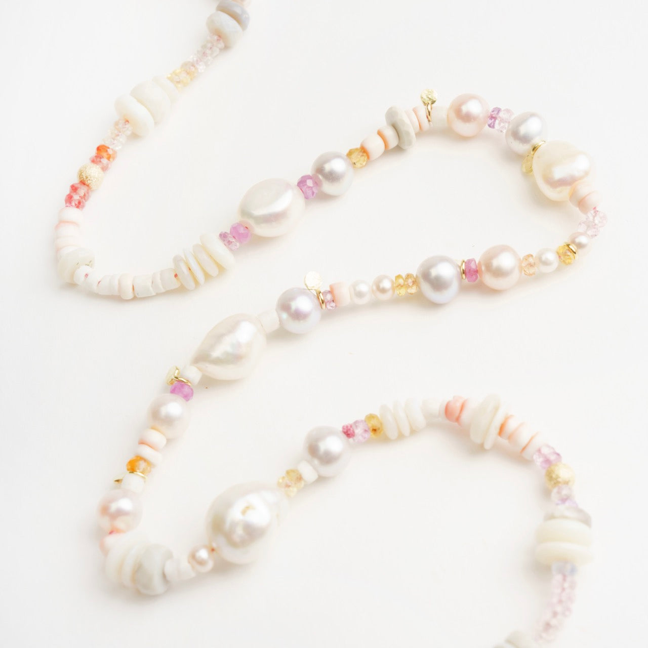Corella Choker